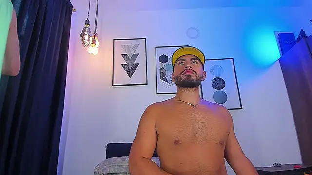 Juan Castano online show from February 5, 4:36 pm