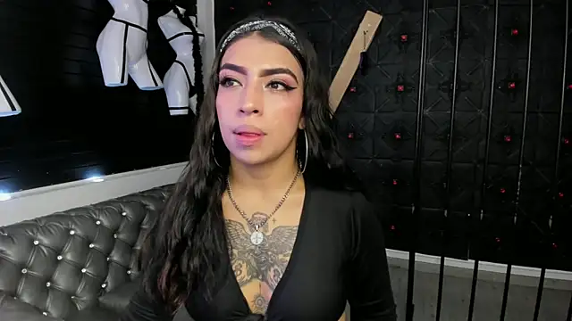 TeennNaugthy18 online show from November 30, 2:26 am