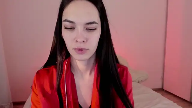 Snapshot of 666kisses chatting on December 22, 7:11 am 666kisses online show from December 22, 7:11 am