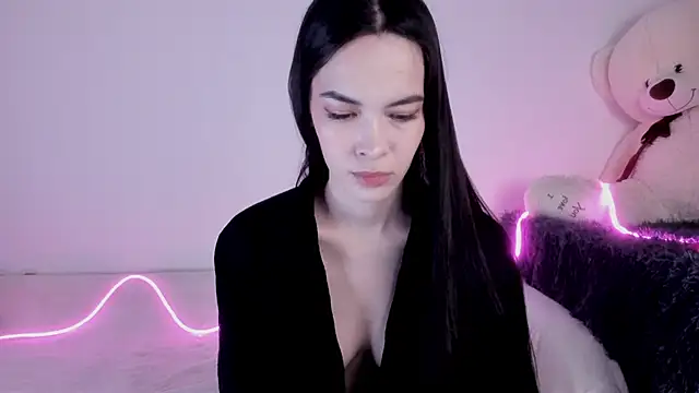 Snapshot of 666kisses chatting on March 5, 10:21 pm 666kisses online show from March 5, 10:21 pm