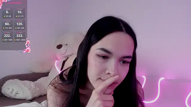 Snapshot of 666kisses chatting on March 9, 4:05 am 666kisses online show from March 9, 4:05 am