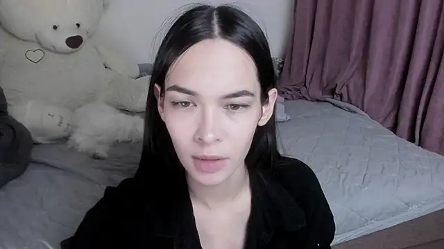 Snapshot of 666kisses chatting on November 13, 8:19 pm 666kisses online show from November 13, 8:19 pm