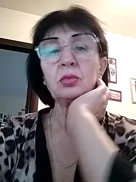 AlbinaXPretty online show from December 28, 10:36 am