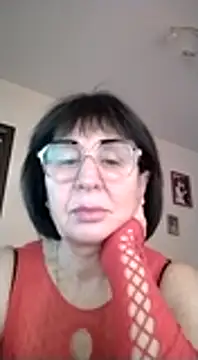AlbinaXPretty online show from December 31, 9:31 am