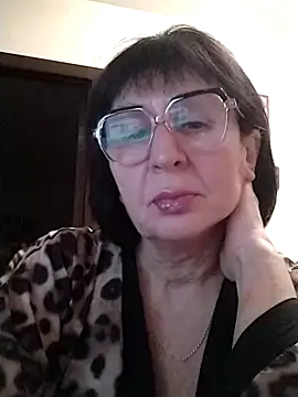 AlbinaXPretty online show from January 2, 6:56 pm