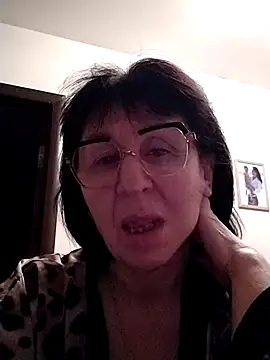 AlbinaXPretty online show from January 11, 1:27 am