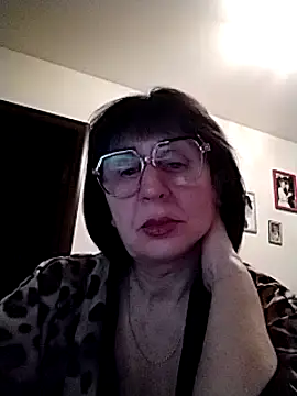 AlbinaXPretty online show from January 15, 8:37 pm