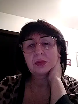 AlbinaXPretty online show from January 28, 4:50 am