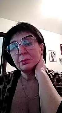 AlbinaXPretty online show from February 19, 2:44 pm