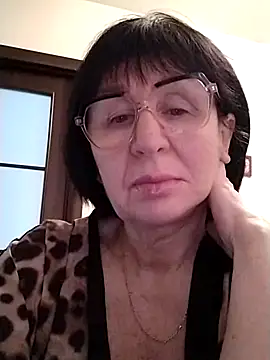 AlbinaXPretty online show from March 1, 8:23 am