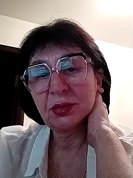 AlbinaXPretty online show from March 7, 7:49 pm