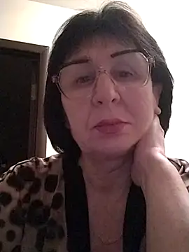 AlbinaXPretty online show from March 16, 9:26 pm