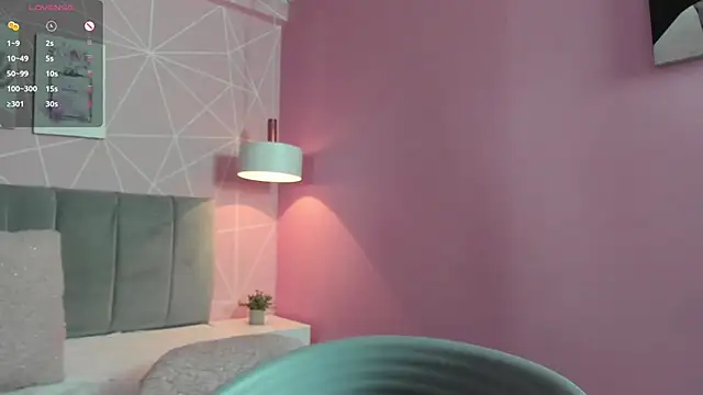 dolly zoe online show from March 6, 8:41 am