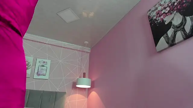 dolly zoe online show from March 13, 4:27 am