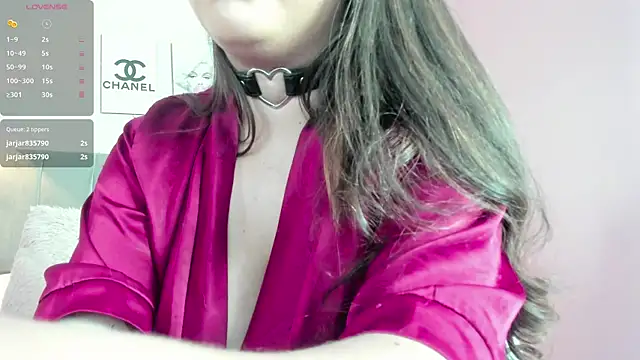 dolly zoe online show from March 15, 6:58 am