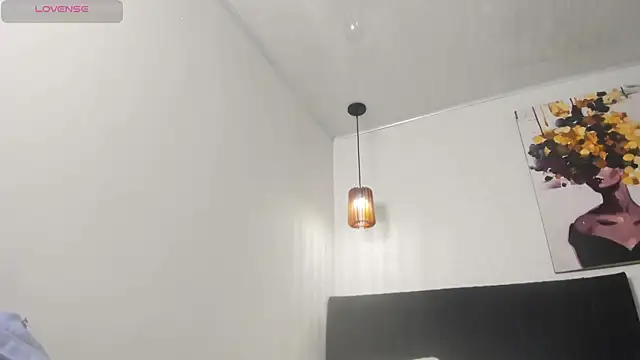 dolly zoe online show from February 21, 5:08 am