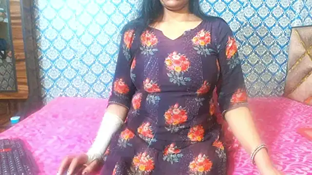 nikitahot3 online show from January 14, 12:49 am