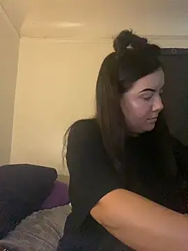 xocrybaby online show from October 5, 12:31 am