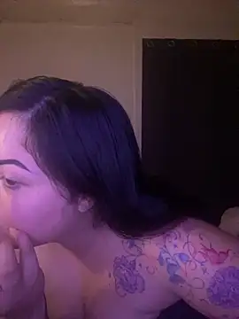 xocrybaby online show from October 13, 10:37 am