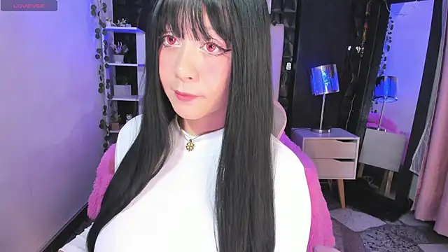 Snapshot of helen_bunnnyx chatting on December 11, 6:14 am helen bunnnyx online show from December 11, 6:14 am