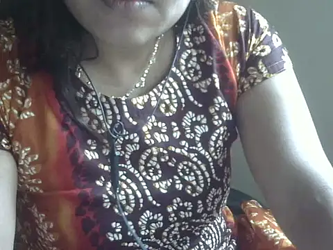 Snapshot of shekira99 chatting on April 7, 4:35 am shekira99 online show from April 7, 4:35 am