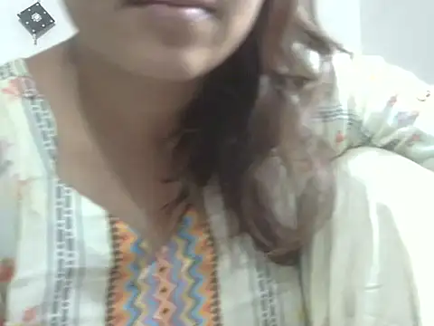 Snapshot of shekira99 chatting on April 28, 3:00 am shekira99 online show from April 28, 3:00 am