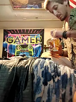 j hollywood91 online show from November 3, 11:37 pm