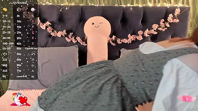 AliceLanley online show from November 18, 11:25 am