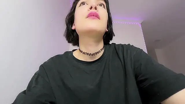 dollmore online show from December 29, 6:38 pm