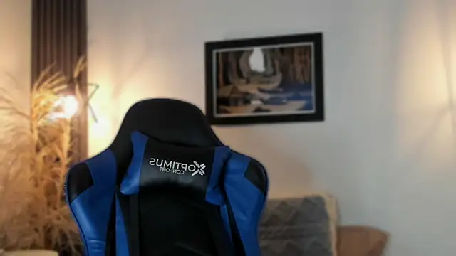 valerycolins online show from February 8, 12:49 am