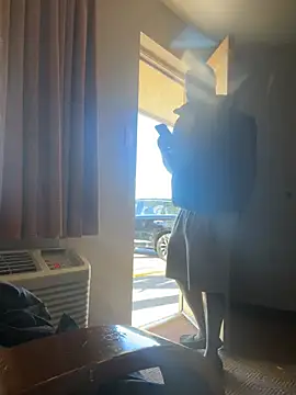 Stressreliever82 online show from March 20, 2:33 pm