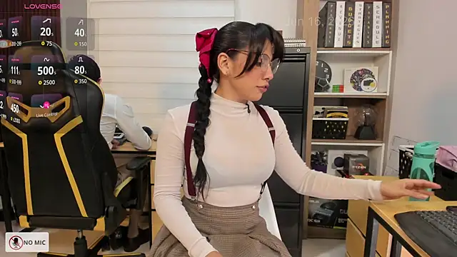 Office Naughty Girl online show from June 16, 8:44 pm