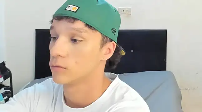 angelcortes online show from January 30, 3:51 pm