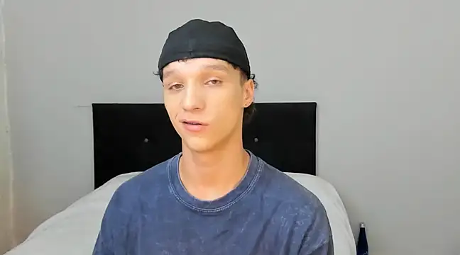 angelcortes online show from March 21, 11:55 am