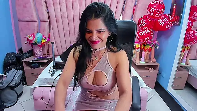 HornySkinny26 online show from December 19, 5:03 am