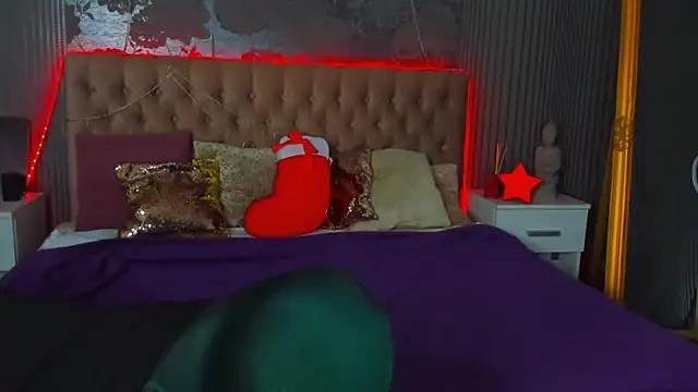 DellaRowe online show from December 24, 1:28 pm