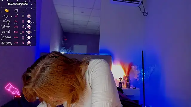 Snapshot of DellaRowe chatting on November 12, 1:22 pm DellaRowe online show from November 12, 1:22 pm