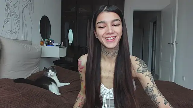 Snapshot of vinkitinkii chatting on October 16, 6:58 am vinkitinkii online show from October 16, 6:58 am