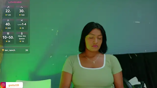 Snapshot of _Gretta chatting on October 1, 7:20 pm Gretta online show from October 1, 7:20 pm