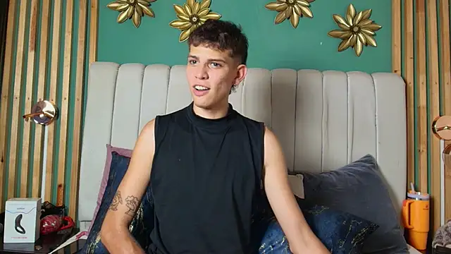Snapshot of Jasson_smit chatting on March 12, 4:24 pm Jasson smit online show from March 12, 4:24 pm