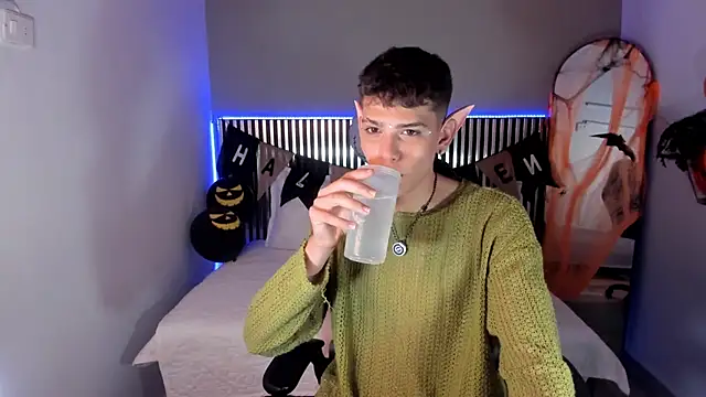 Jasson smit online show from October 29, 2:19 pm