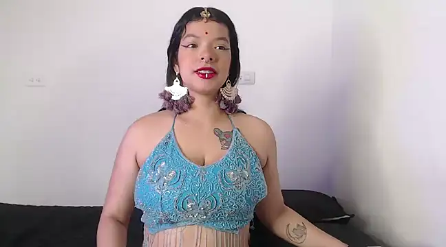 Snapshot of yungelitamor_ chatting on January 9, 5:13 am yungelitamor online show from January 9, 5:13 am
