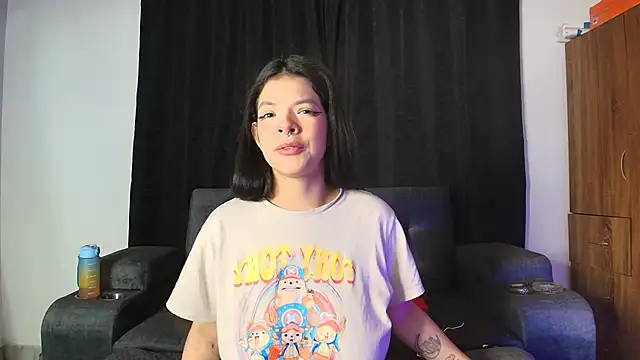 Snapshot of yungelitamor_ chatting on September 22, 5:20 am yungelitamor online show from September 22, 5:20 am