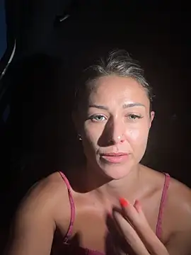 Snapshot of petrouchkaaa_ chatting on September 21, 9:27 pm petrouchkaaa  online show from September 21, 9:27 pm