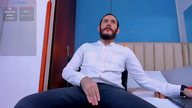 jeanpiere  online show from October 12, 3:05 am