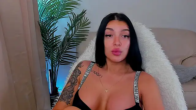 RaveWithMe9 online show from March 7, 8:23 am