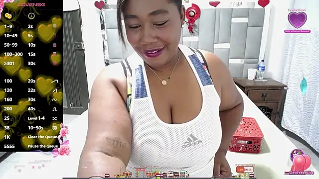 thickebonymilfF online show from October 2, 5:25 am