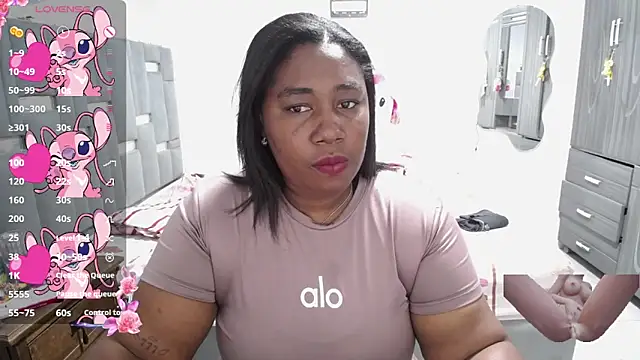 thickebonymilfF online show from February 10, 3:43 am