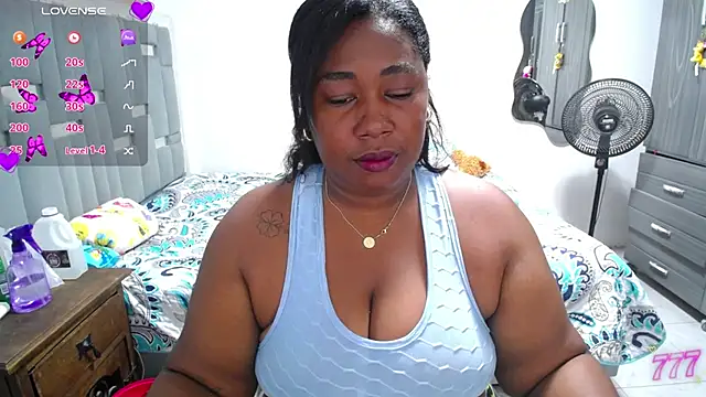 thickebonymilfF online show from July 30, 6:23 am