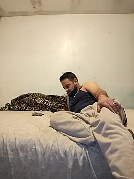 Renooo04 online show from March 19, 9:41 pm